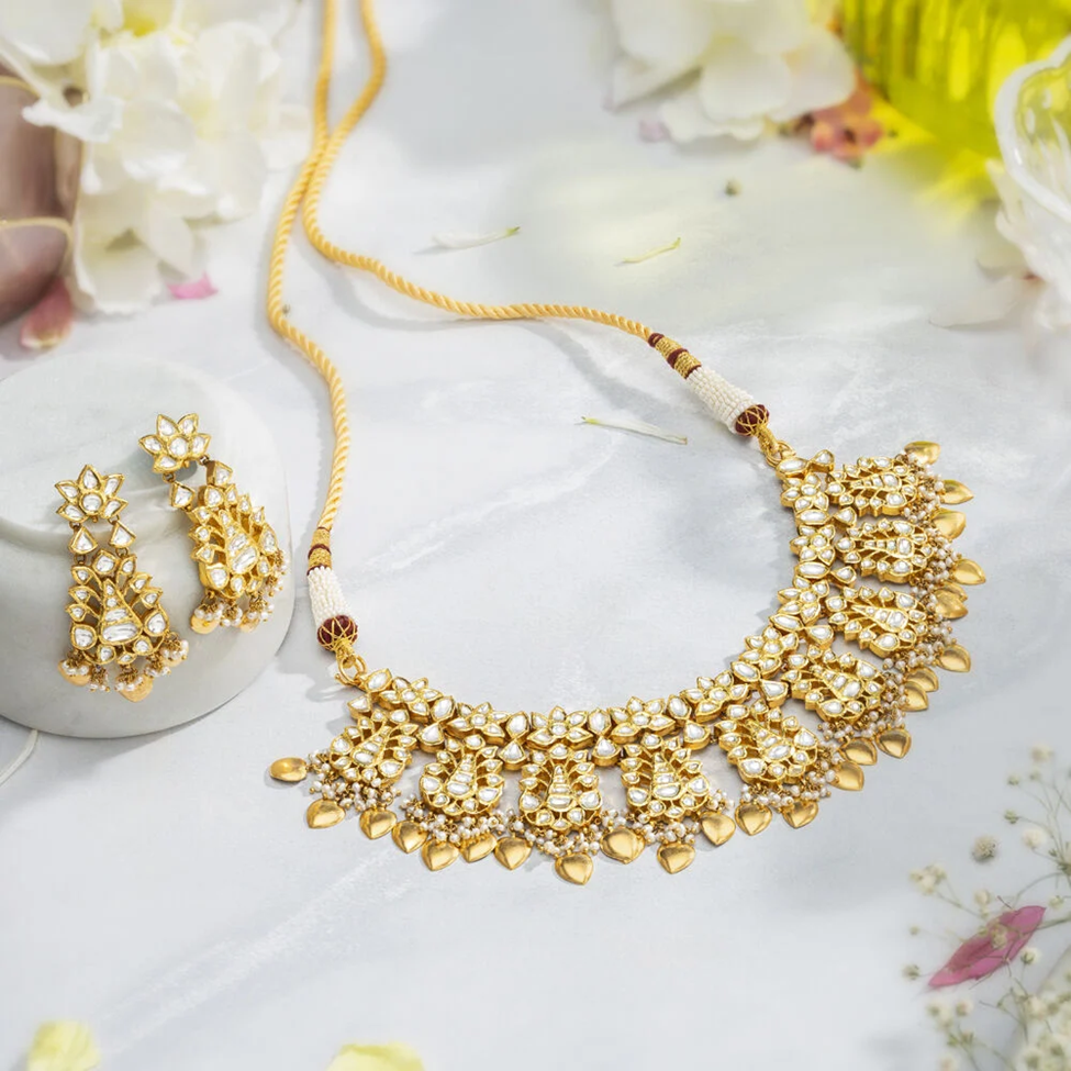 Kundan Jewelry Set