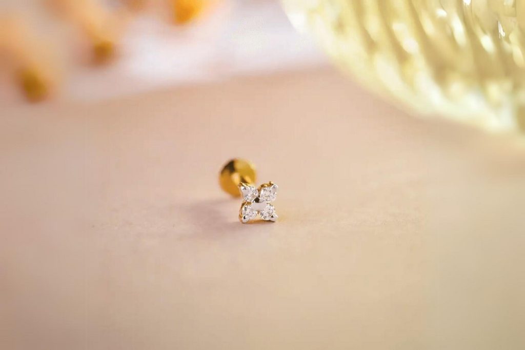 Diamond Nose Pin