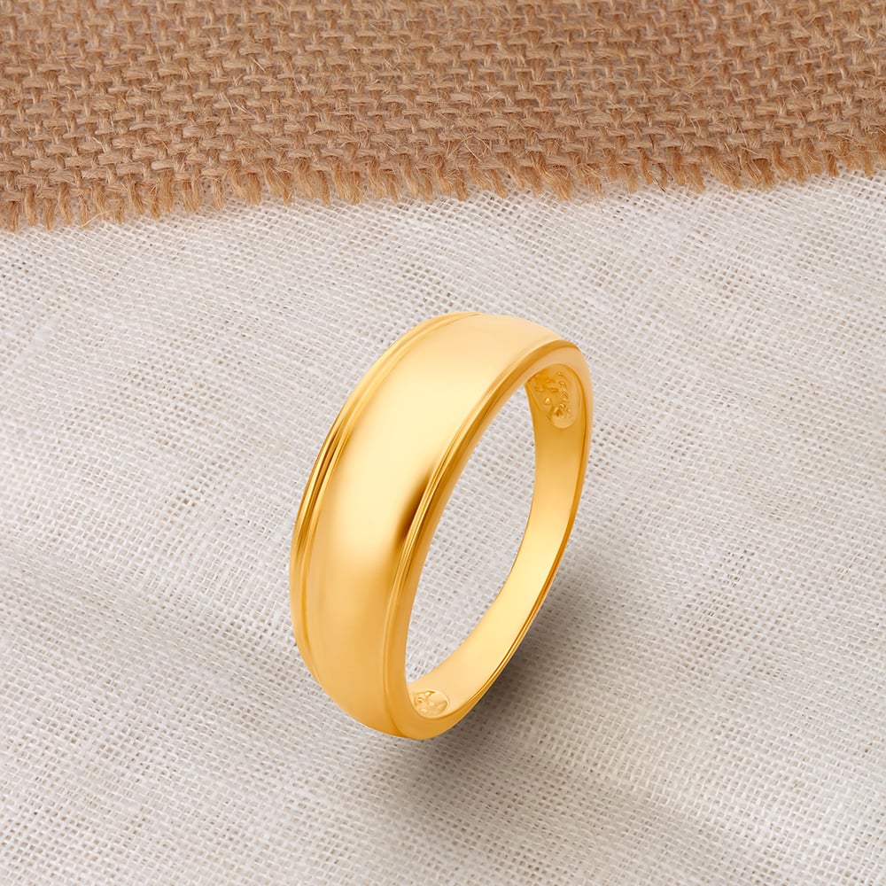 Gold Rings Men Simple Small Buy Lustrous Minimalistic Gold Ring for Men at Best Price | Tanishq US